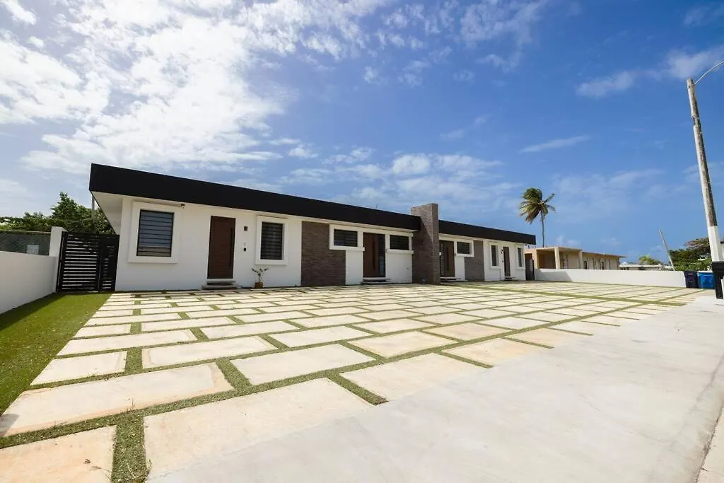 Ramey Cir D, Near Airport, Beaches W/King Bed. Aguadilla